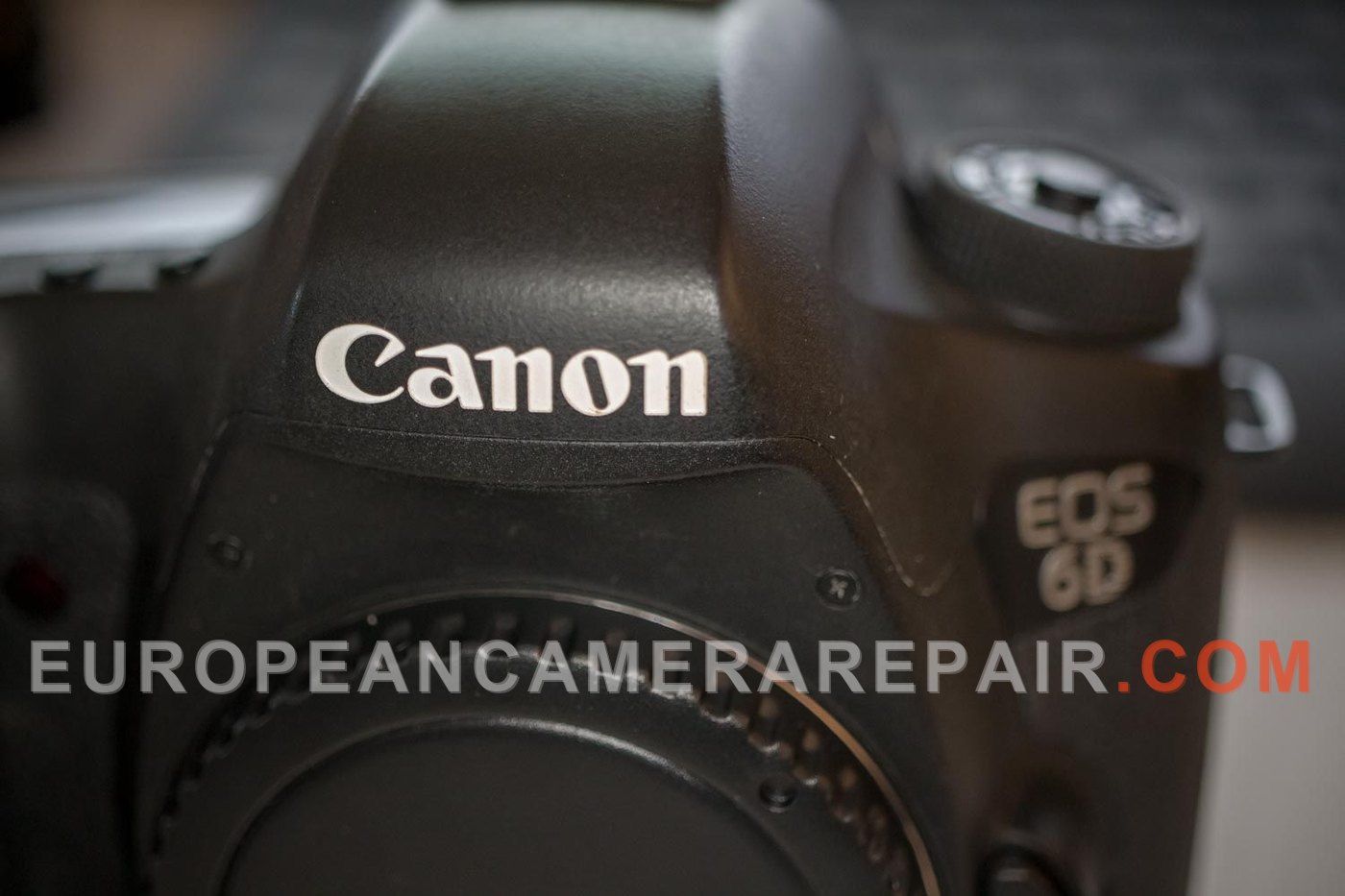 Canon 6D Not Reading SD Cards: Mainboard Repair